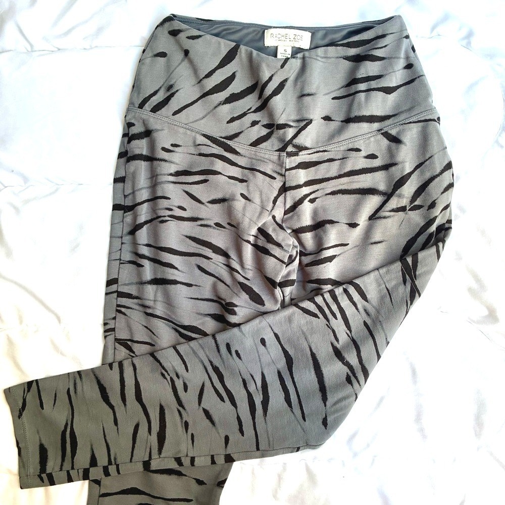 Rachel Zoe High Waisted Leggings Animal Print Activewear Compression Small